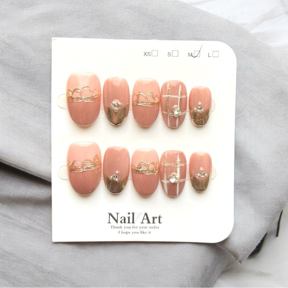 Custom Pink & Gold Nails